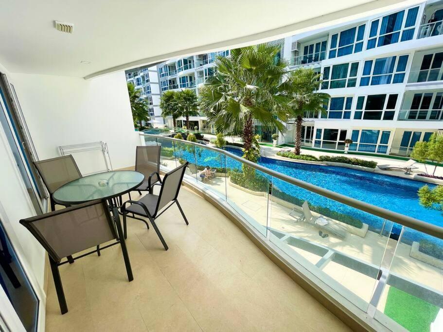 Large Luxury, Pool View, Grand Avenue, Pattaya - 202 Apartment Bagian luar foto