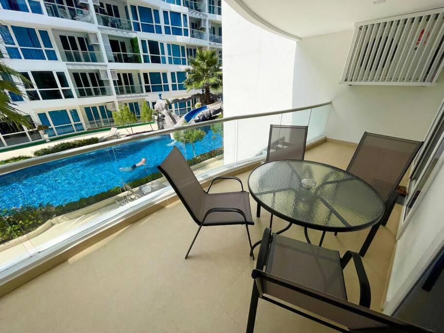 Large Luxury, Pool View, Grand Avenue, Pattaya - 202 Apartment Bagian luar foto